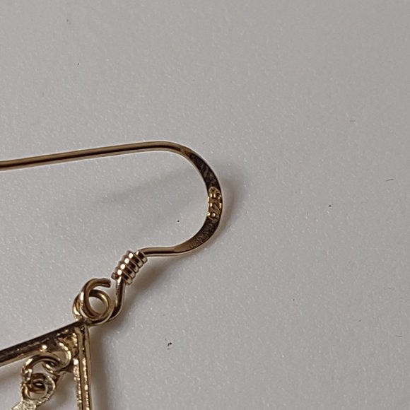 Cute Diamond Shaped Dangle Earring With 925 Sterling Silver Hooks - Picture 6 of 11